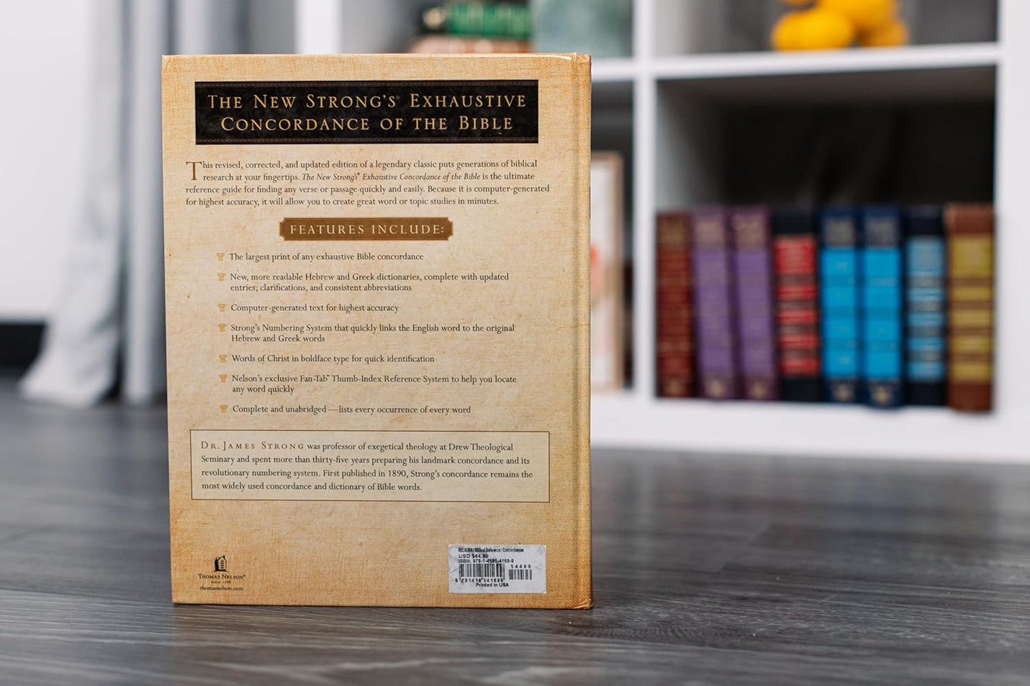 The New Strong's Exhaustive Concordance of the Bible: Every Word of the Bible Indexed, Large Print Edition